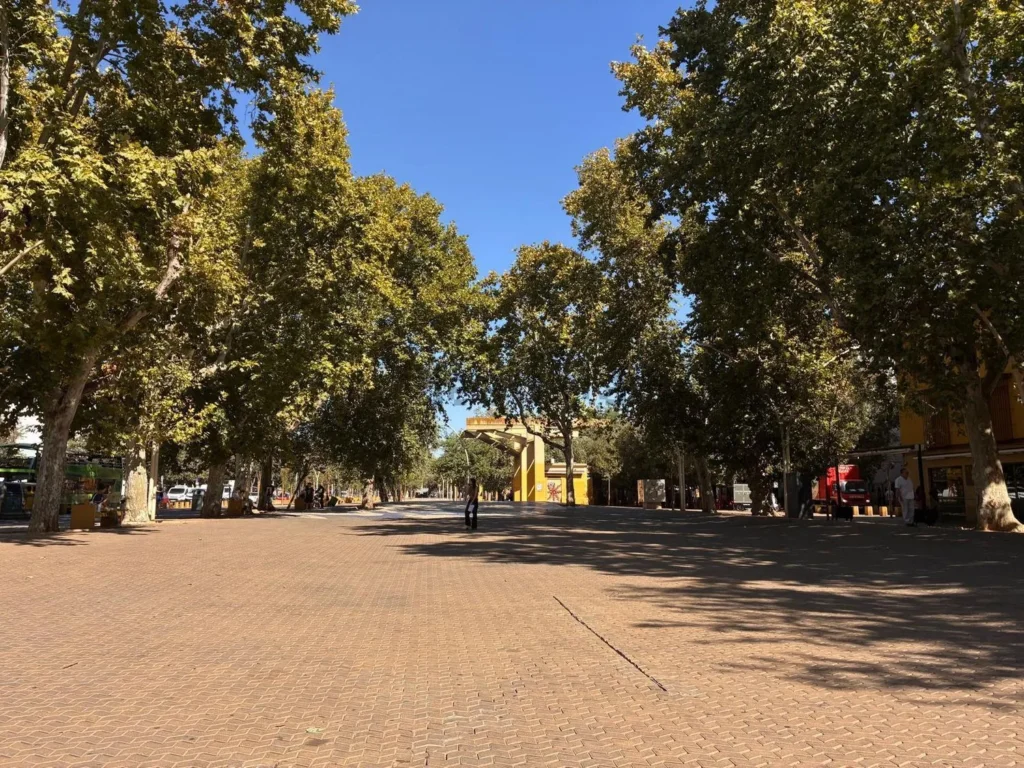 Piso señorial en calle Castellar, centro de Sevilla