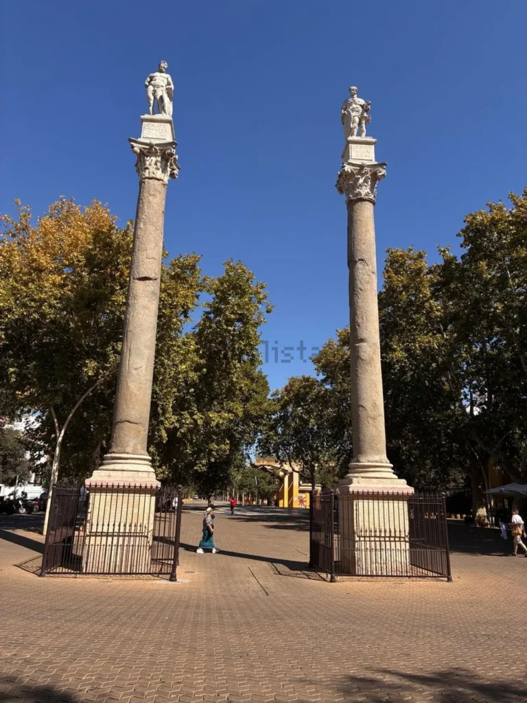 Piso señorial en calle Castellar, centro de Sevilla
