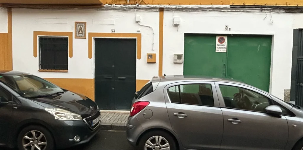 Local comercial en calle Palencia, Bellavista, Sevilla